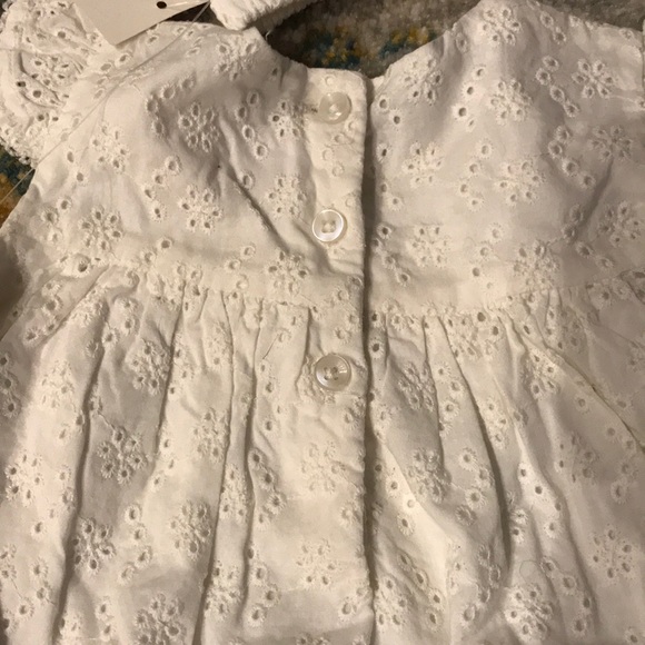 NWT White Eyelet Nordstrom Baby Dress w/ Bloomers - Picture 4 of 8